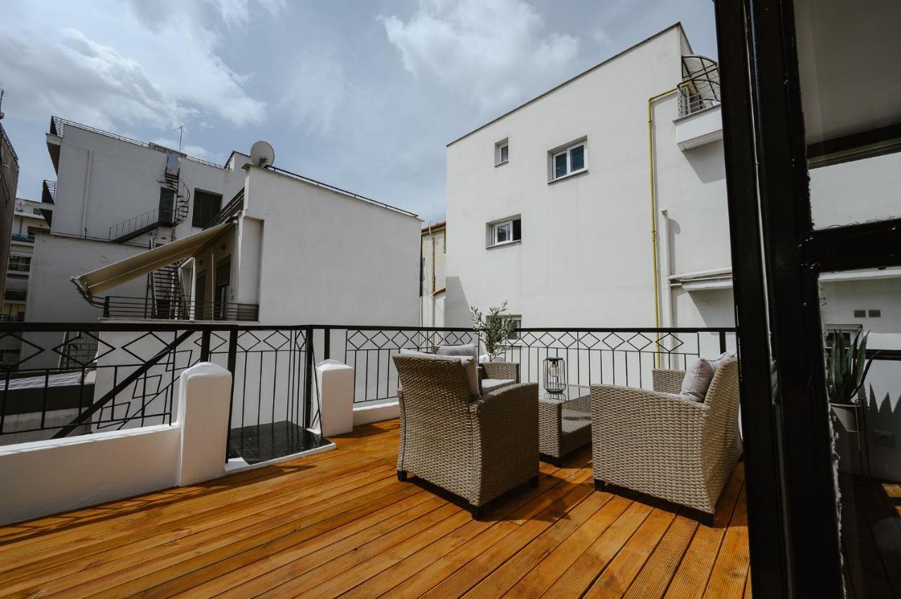 Lb Luxury Apartments Volos Exterior photo